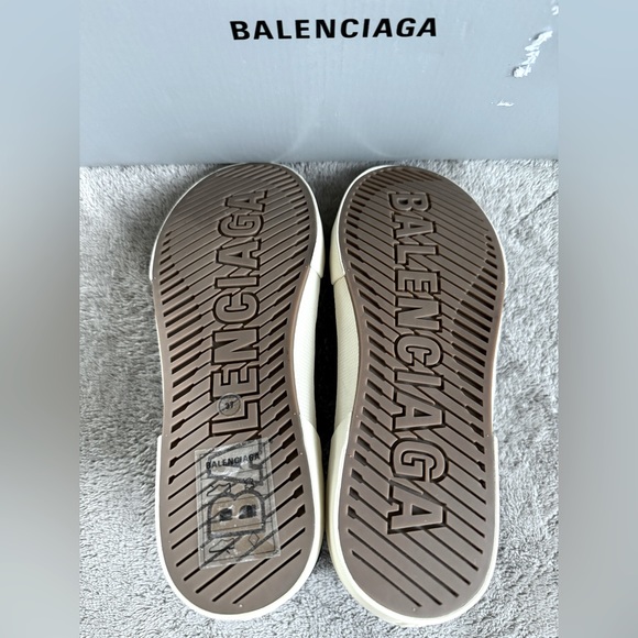 BALENCIAGA Paris Leather High Top Sneakers - Picture 11 of 12